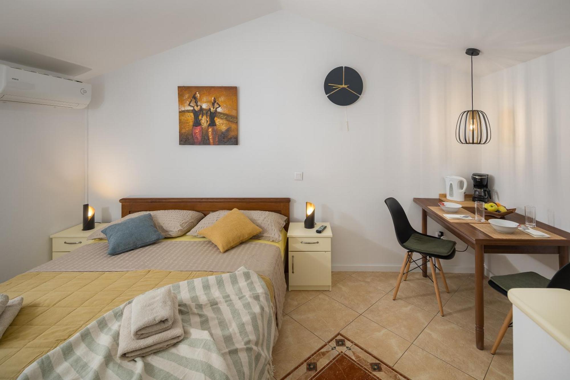 Guest House Ravnic Porec Ngoại thất bức ảnh