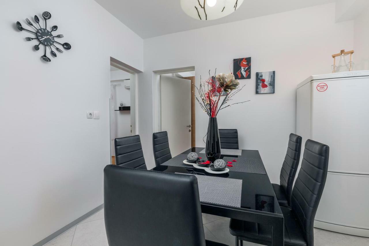 Guest House Ravnic Porec Ngoại thất bức ảnh